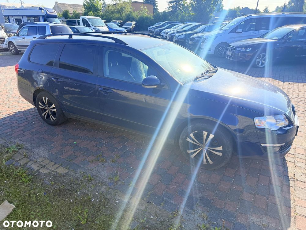 Volkswagen Passat - 3