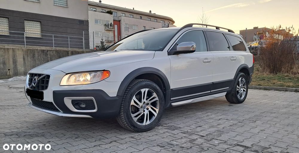 Volvo XC 70 2.4D Momentum - 5