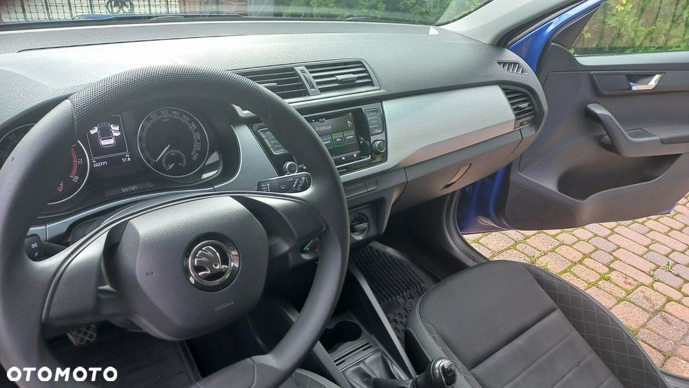 Skoda Fabia - 12