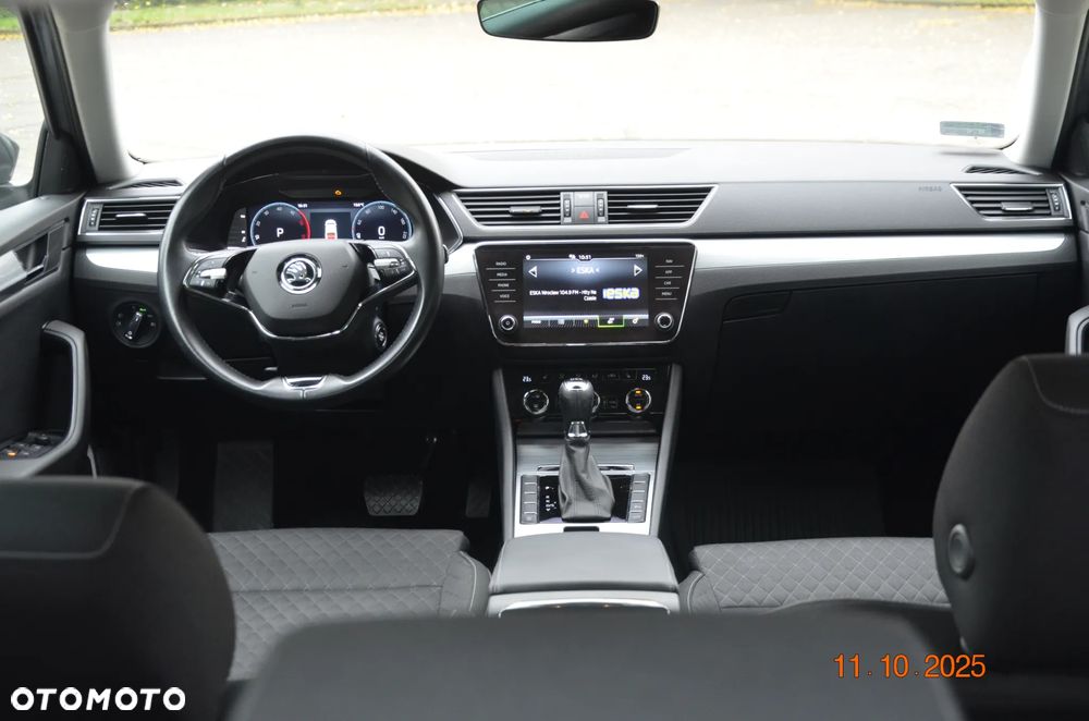 Skoda Superb 2.0 TDI SCR Ambition DSG - 18