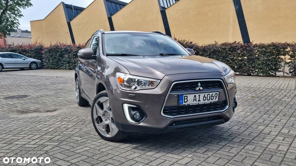 Mitsubishi ASX 1.8 DI-D 2WD Diamant Edition - 10