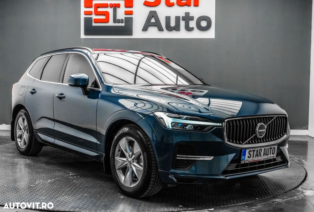 Volvo XC 60 B4 MHEV AWD Momentum Pro - 4
