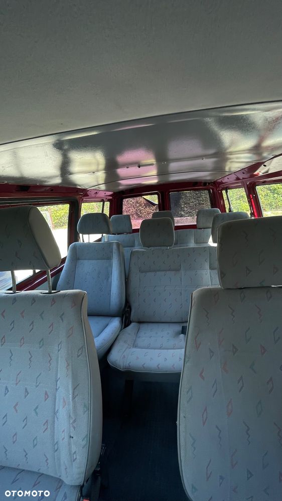 Volkswagen Transporter - 7