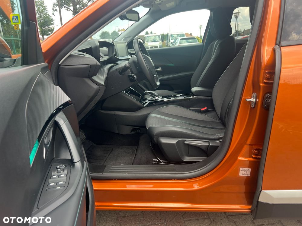 Peugeot 2008 136 Allure - 26