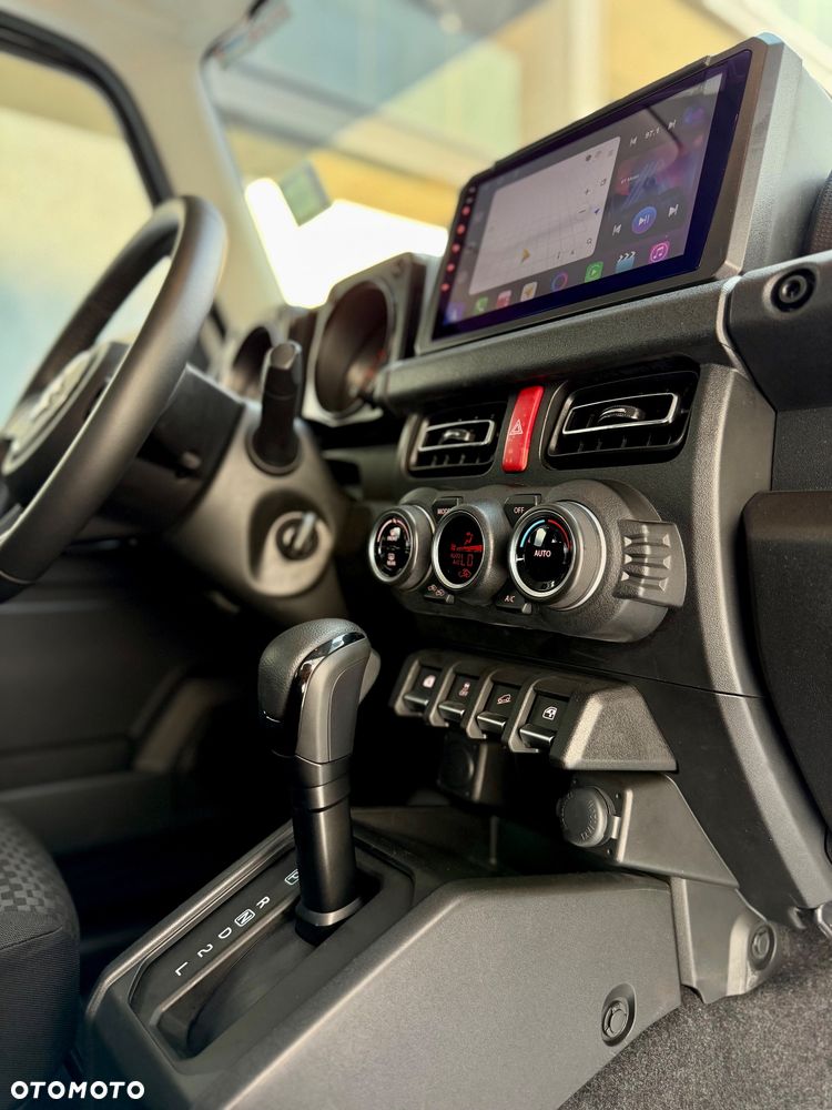 Suzuki Jimny 1.5 Elegance - 30
