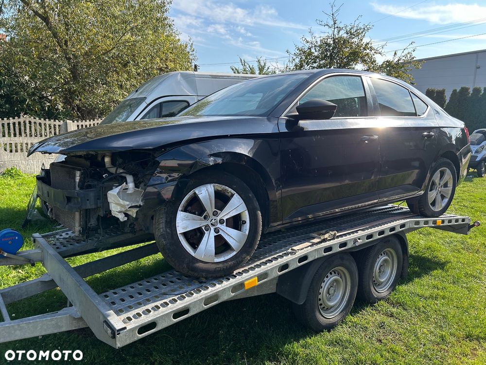 Skoda Superb - 2