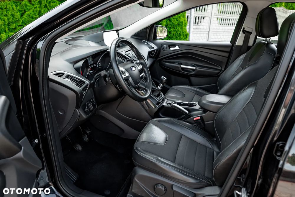 Ford Kuga 2.0 TDCi 4x2 Titanium - 17