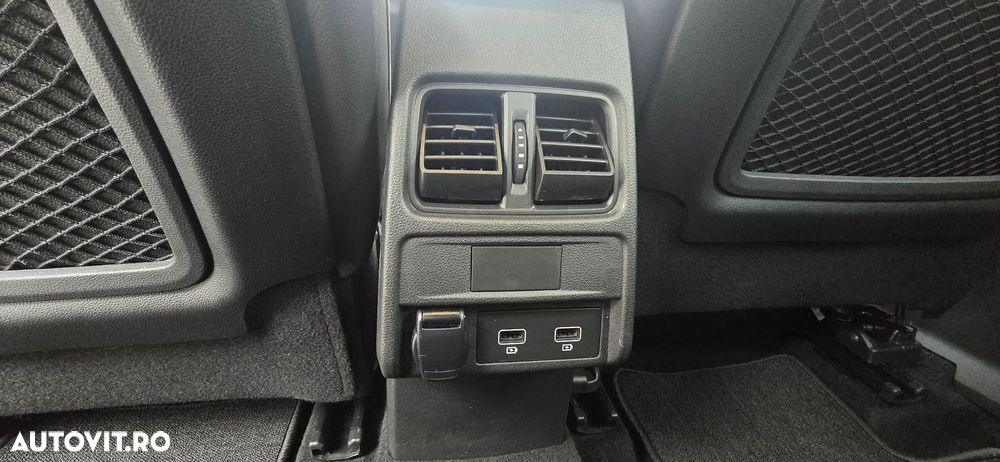 Renault Arkana E-TECH 145 R.S.LINE - 20