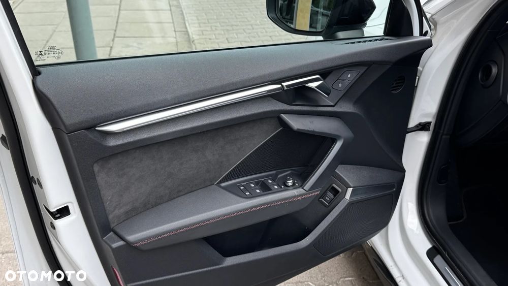 Audi A3 Limousine 35 TFSI S tronic S line - 10