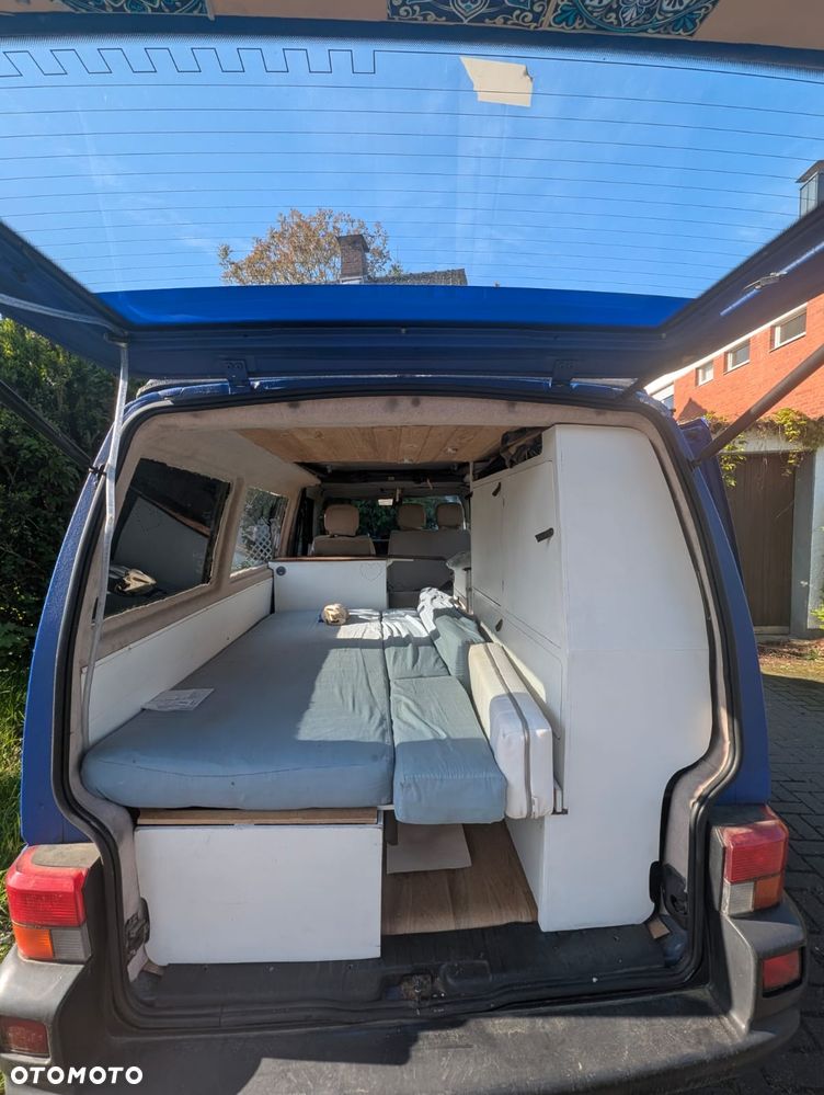 Volkswagen Transporter - 21