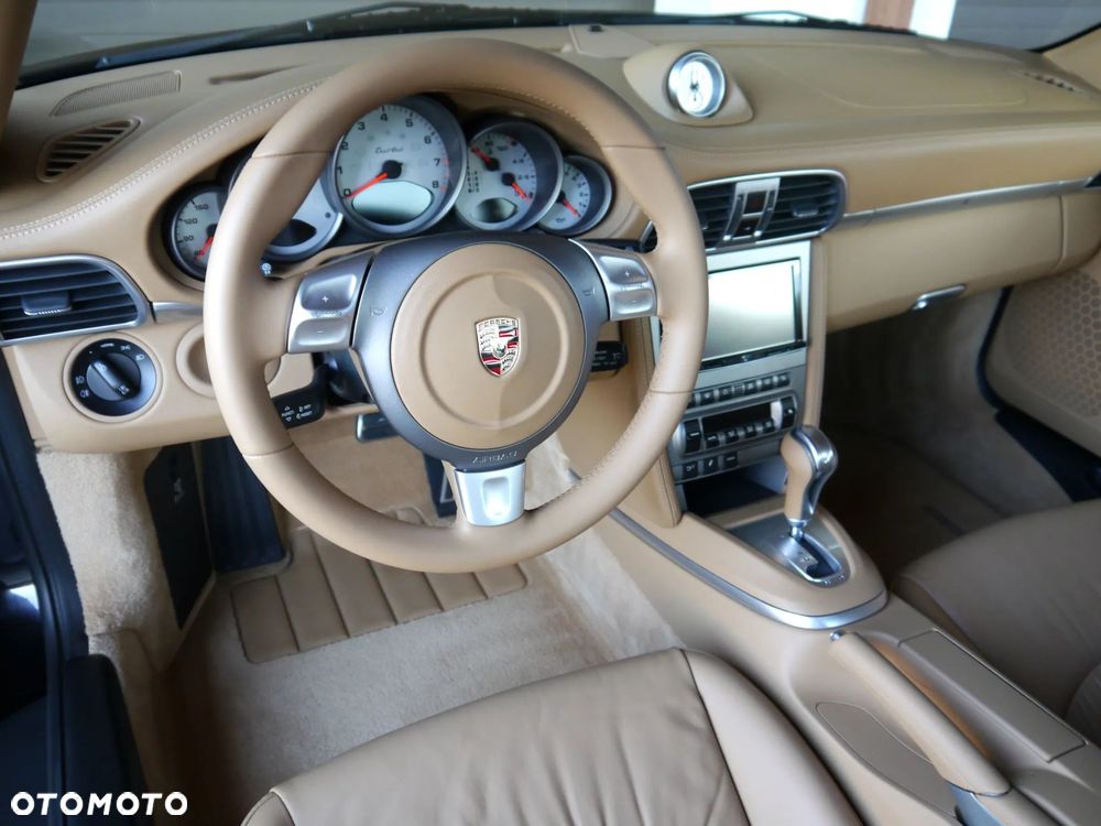 Porsche 911 Turbo Tiptronic S - 22