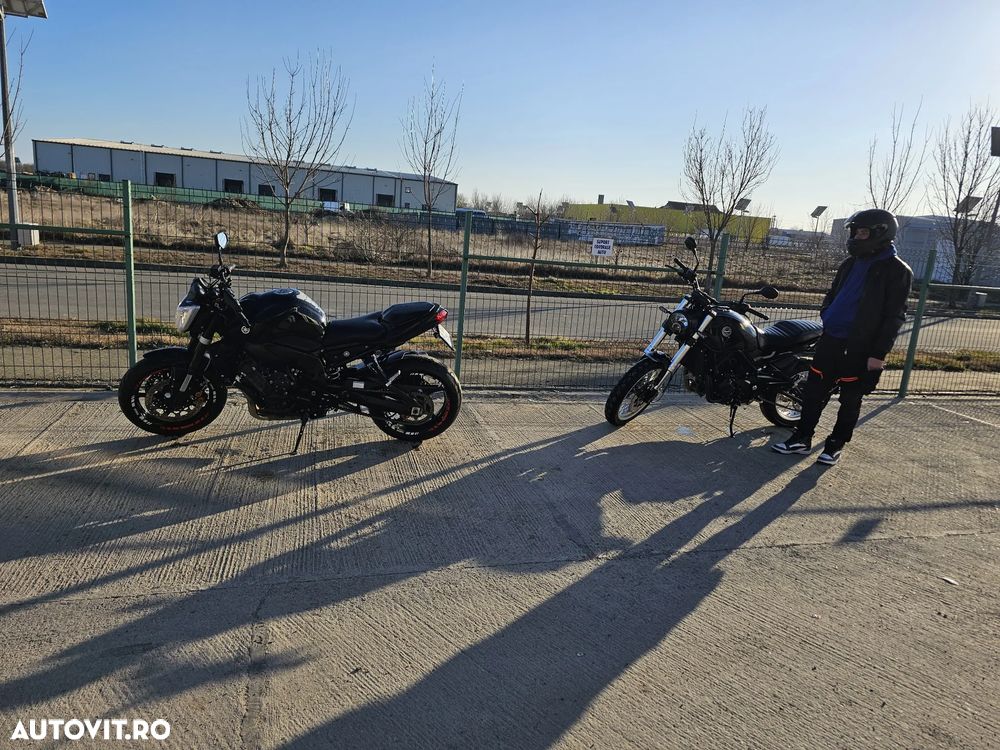 Yamaha FZ - 2