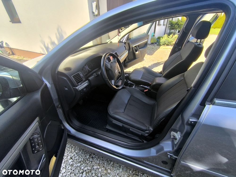 Opel Signum 1.9 CDTI Cosmo - 23