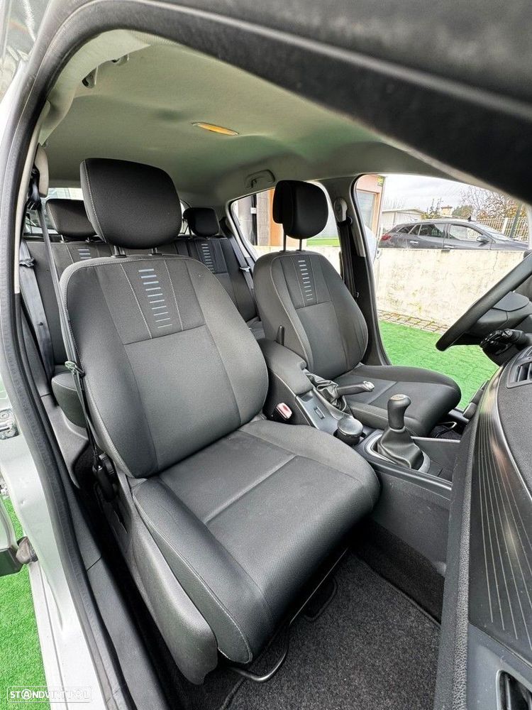 Renault Mégane 1.5 dCi Confort - 11