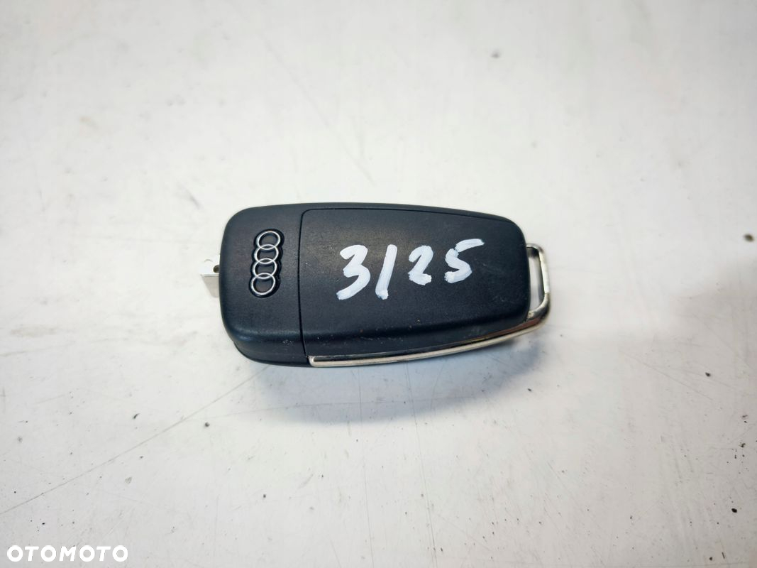 KLUCZYK PILOT SCYZORYK AUDI A3 8P 8P0837220D 3/25 JAK NOWY ! - 5