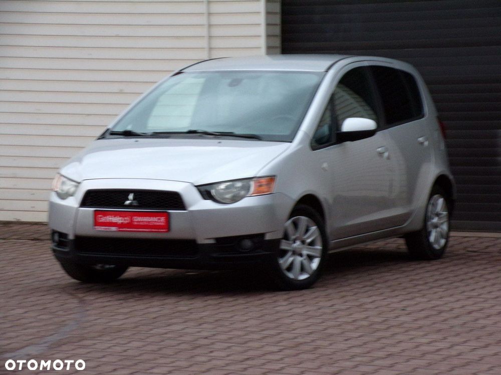 Mitsubishi Colt - 5