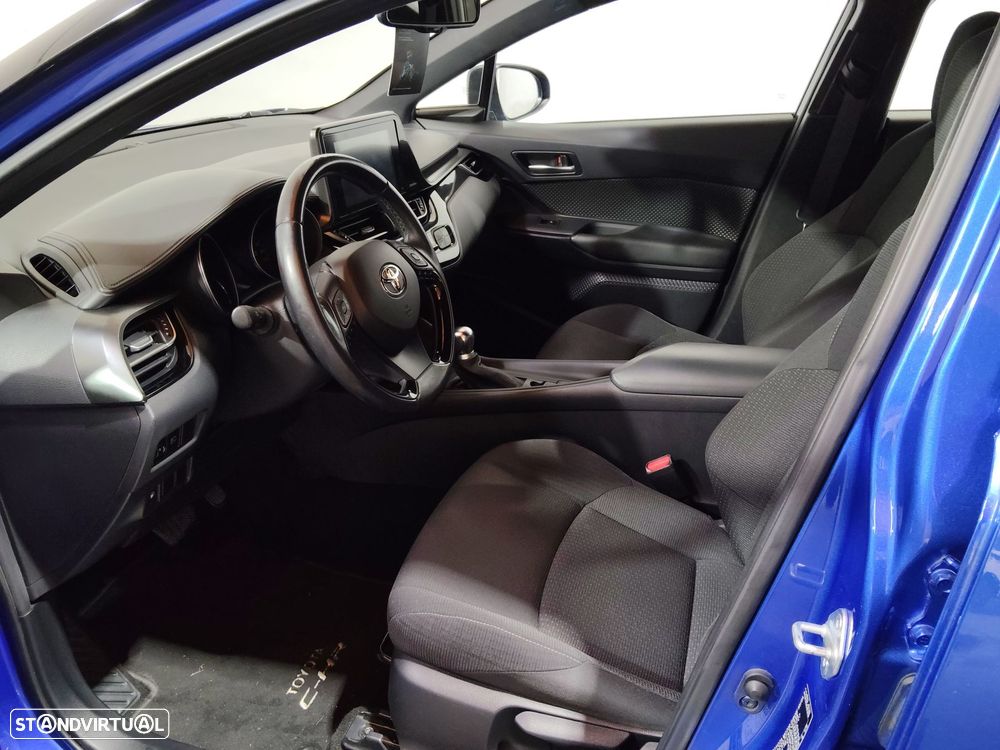 Toyota C-HR - 13