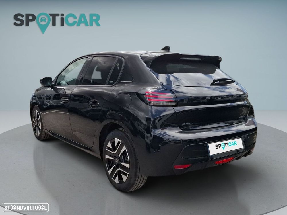 Peugeot 208 1.2 Hybrid Allure e-DCS6 — fotografia 6