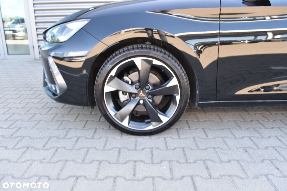 Cupra Leon 1.5 eTSI DSG - 39