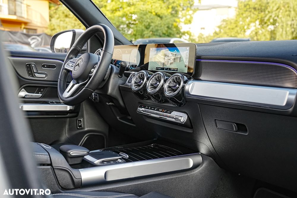 Mercedes-Benz GLB 200 7G-DCT Style - 30