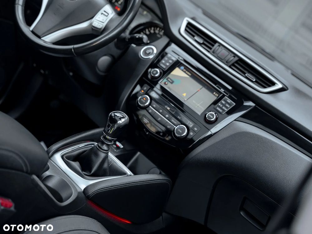 Nissan Qashqai 1.2 DIG-T Tekna EU6 - 20