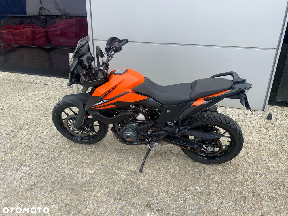 KTM Adventure - 8