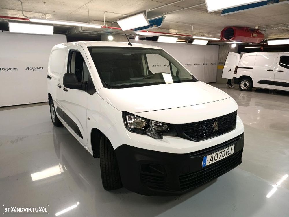 Peugeot PARTNER 1.5 BlueHDi Pro Standard - 4