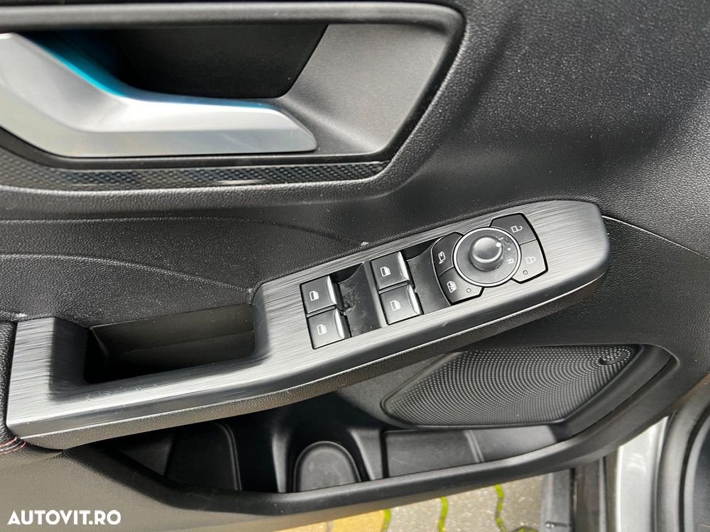 Ford Kuga 2.5 Duratec FHEV FWD ST Line - 37