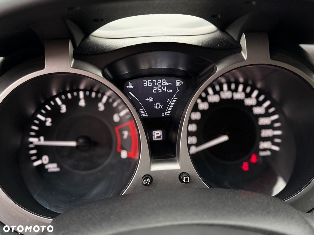 Nissan Juke 1.6 Tekna CVT - 18