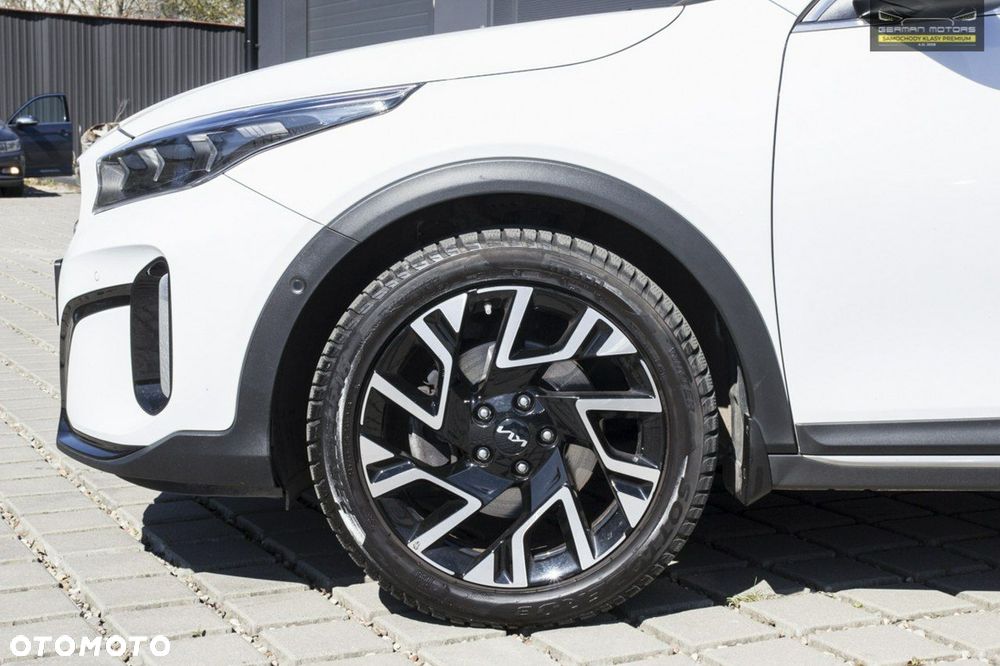 Kia XCeed 1.5 T-GDI Business Line - 19