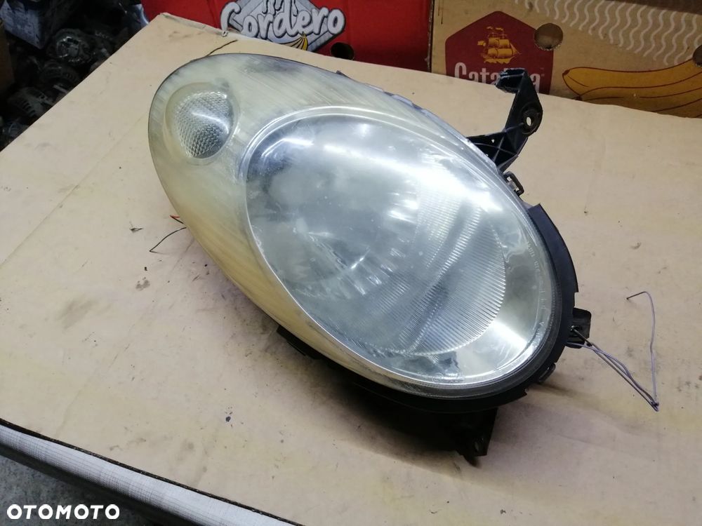 Nissan Micra K12 lampy przednie komplet EU - 7