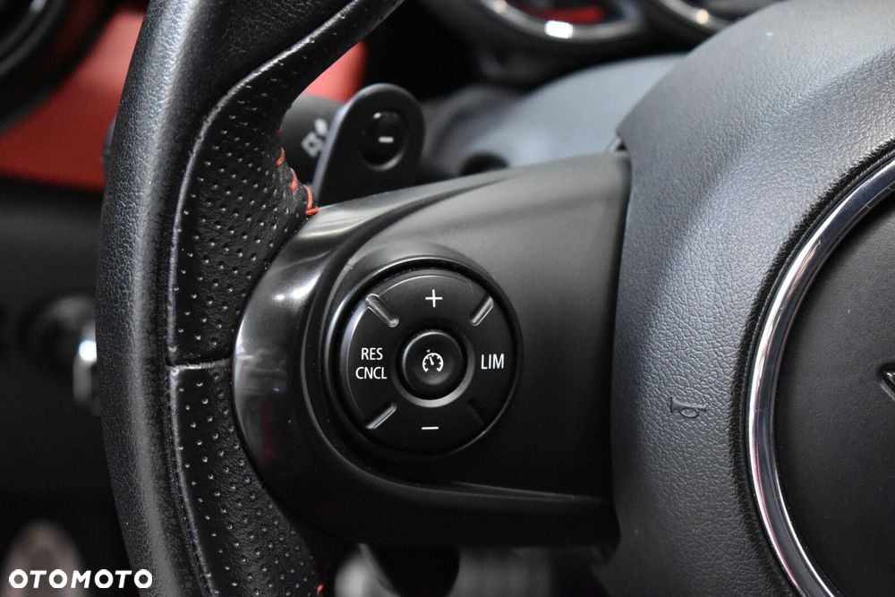 MINI John Cooper Works - 14