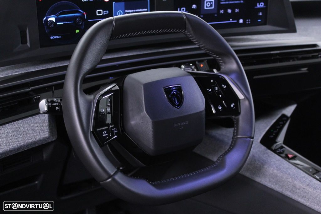 Peugeot 5008 1.2 Hybrid Allure e-DCS6 - 21