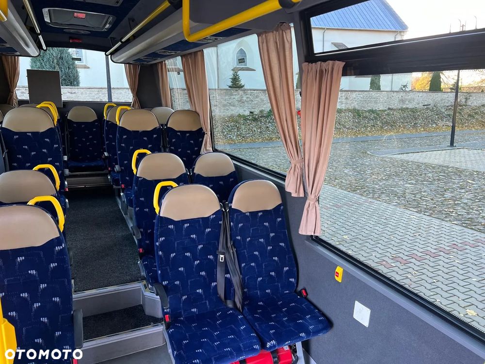 Iveco Rosero / Euro 6 / 33 miejsca / - 32