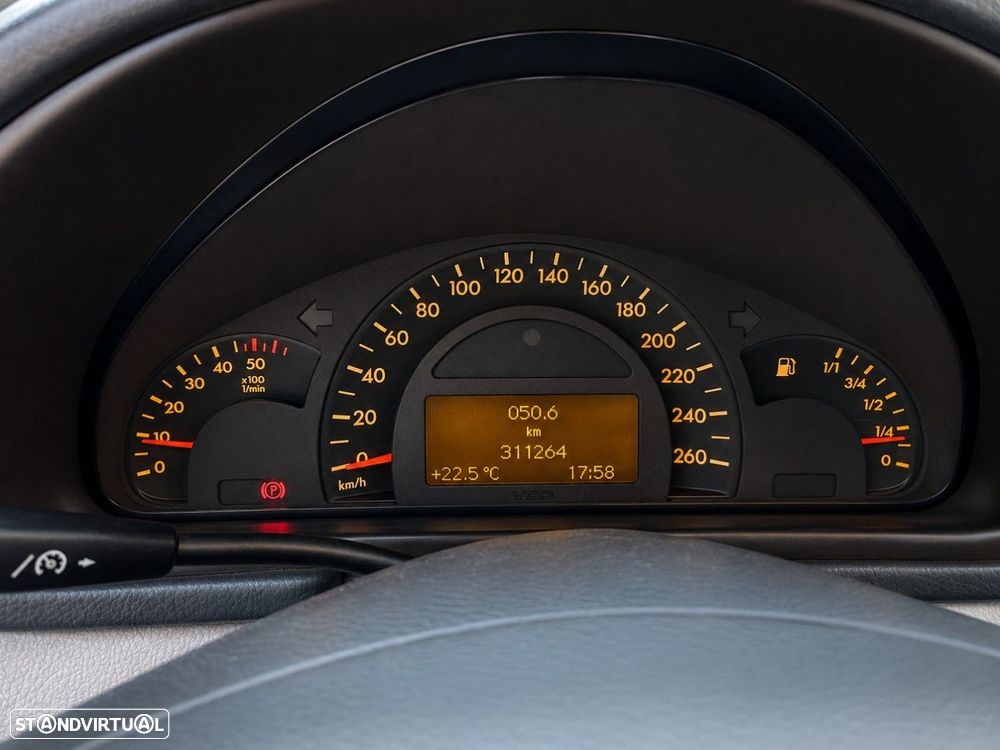 Mercedes-Benz C 220 CDi Avantgarde - 20