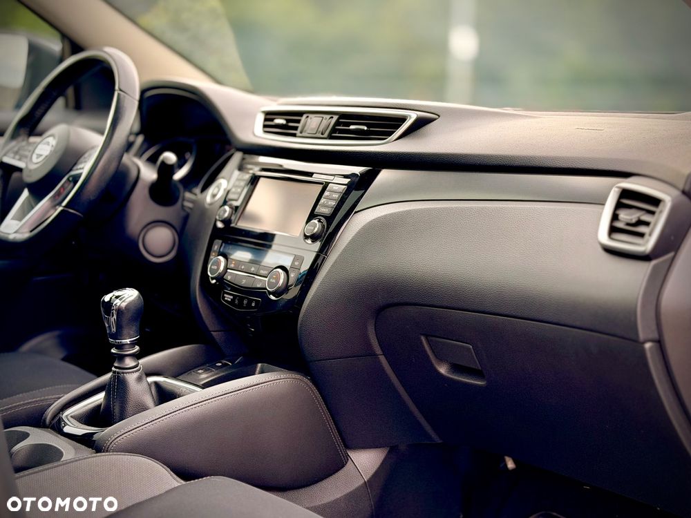 Nissan Qashqai 1.5 dCi N-Connecta - 25