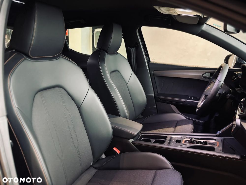 Cupra Leon 1.5 eTSI DSG - 11