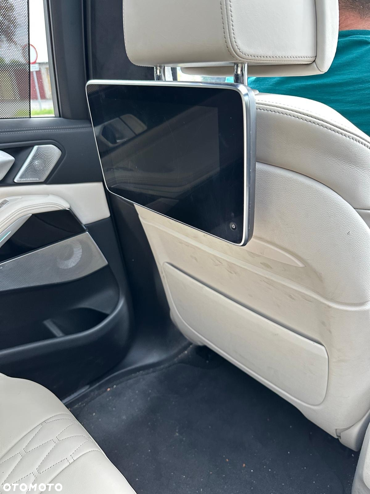 BMW X7 M50d sport - 16