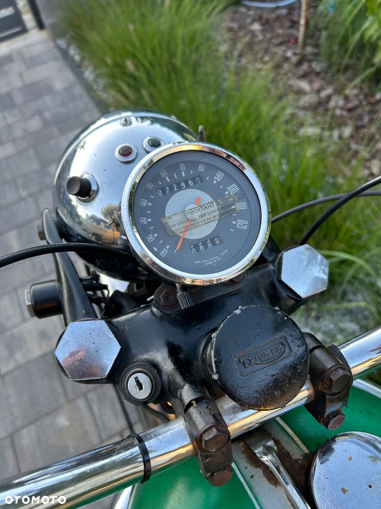 Triumph Trophy - 7