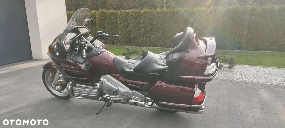 Honda GL - 22
