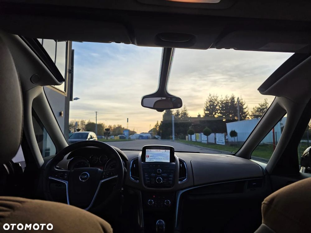 Opel Zafira Tourer 2.0 CDTI Innovation - 14