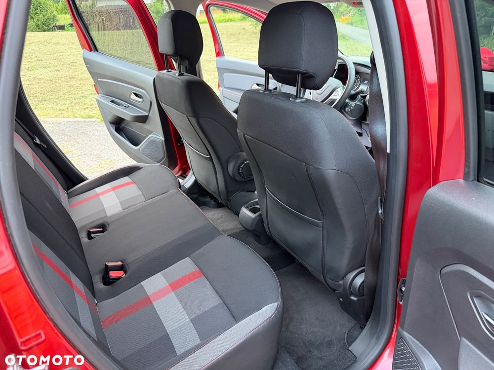 Dacia Duster 1.3 TCe FAP Techroad - 26