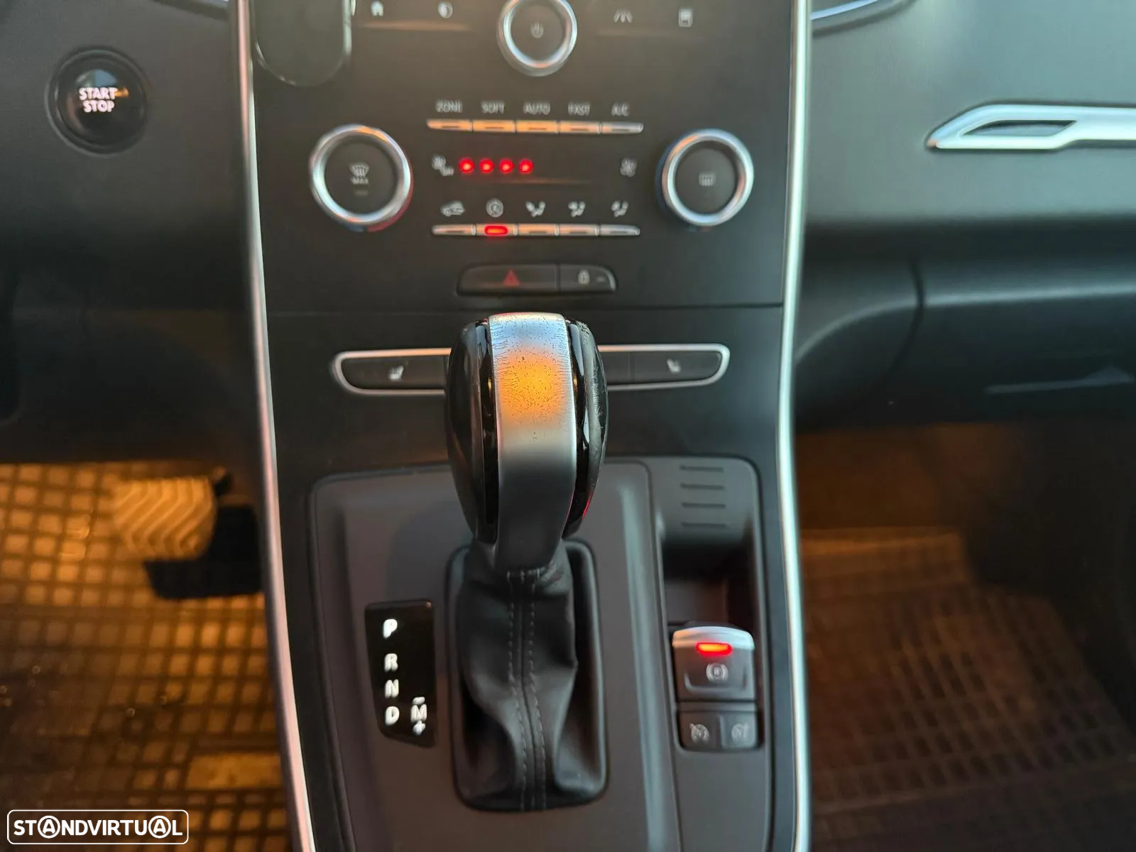 Renault Grand Scénic ENERGY dCi 110 EDC BOSE EDITION - 13