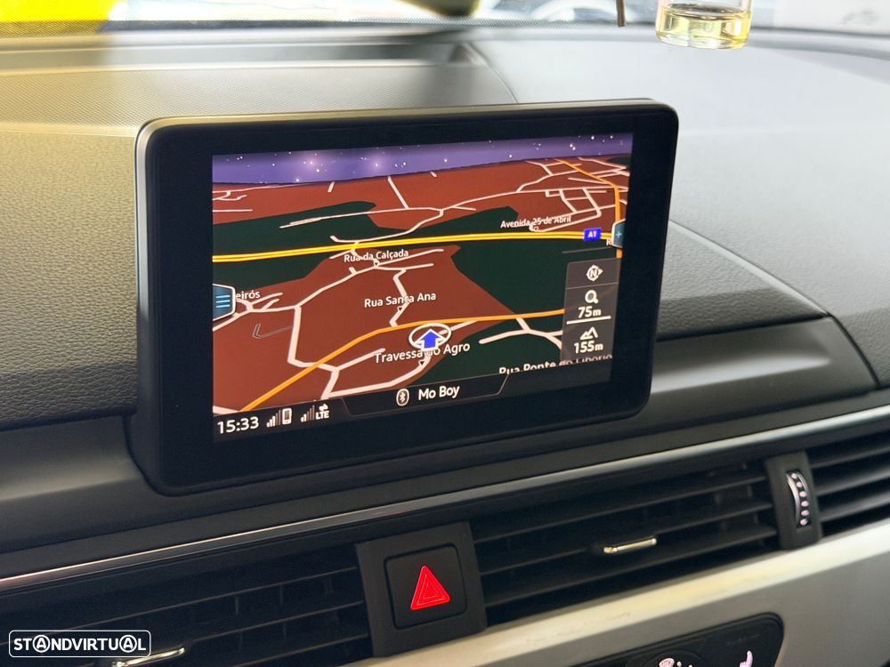 Audi A4 Avant 2.0 TDI S tronic quattro - 25