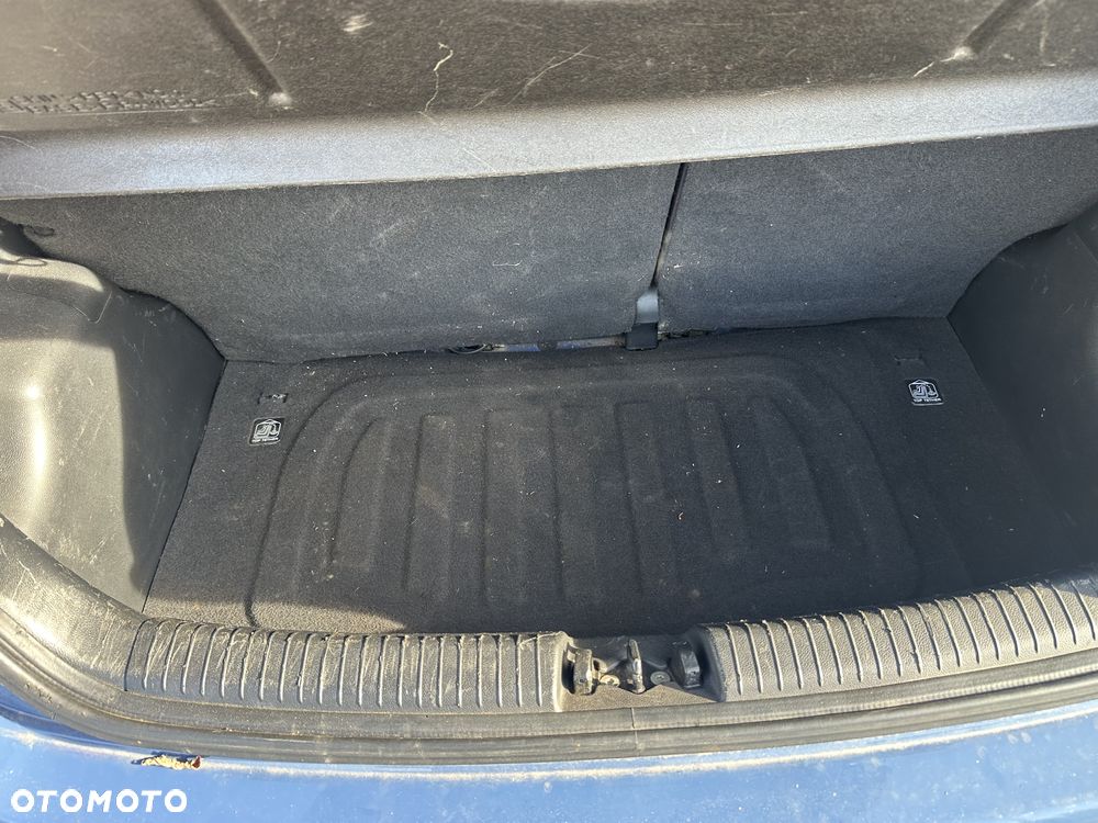 Hyundai i10 1.0 YES Gold - 16