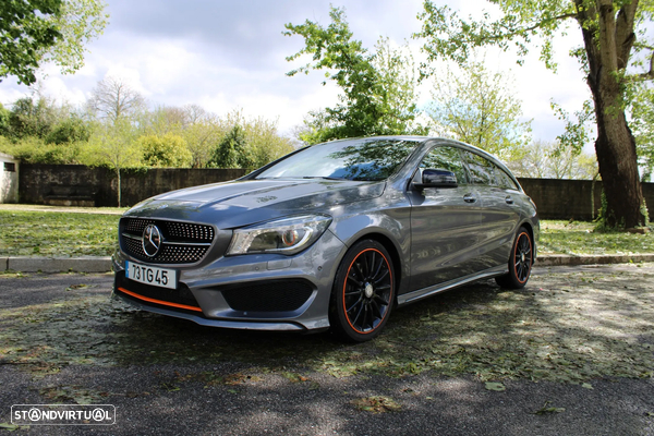 Mercedes-Benz CLA 220 d Shooting Brake AMG Line Aut.