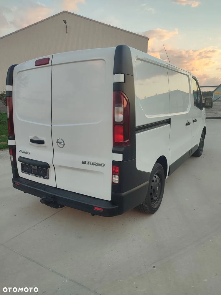 Opel VIVARO B - 9