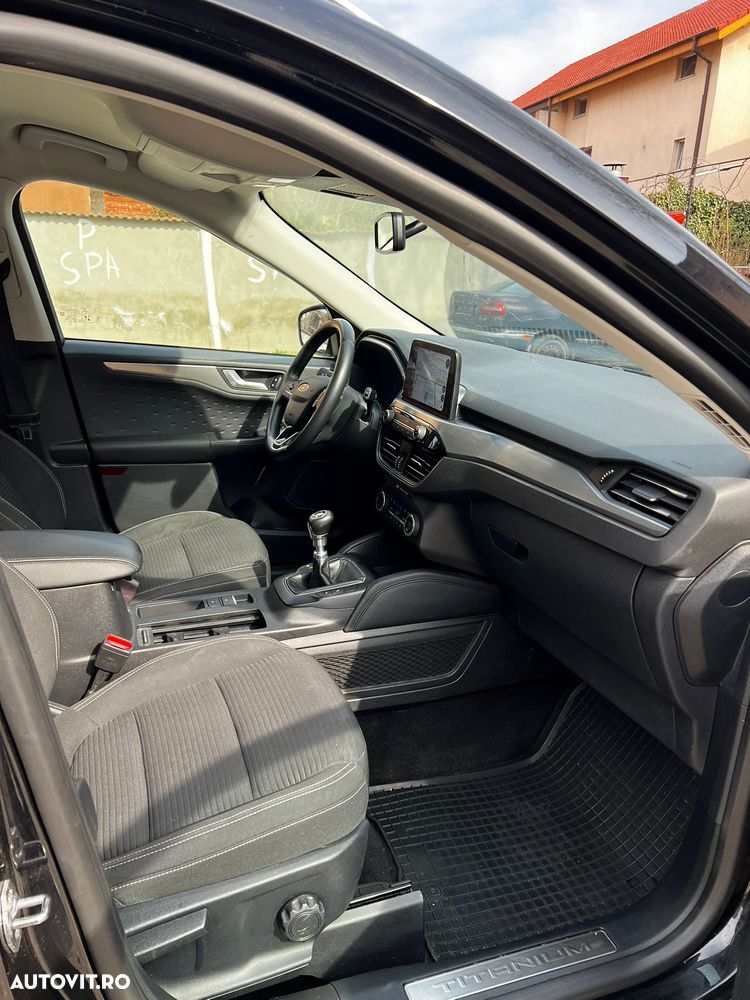 Ford Kuga 1.5 EcoBoost FWD ST Line - 6