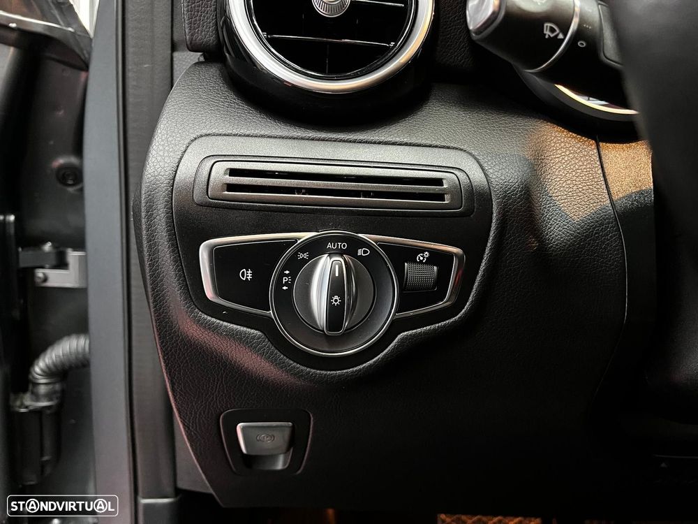 Mercedes-Benz GLC 300 de Coupe 4Matic 9G-TRONIC Exclusive - 13
