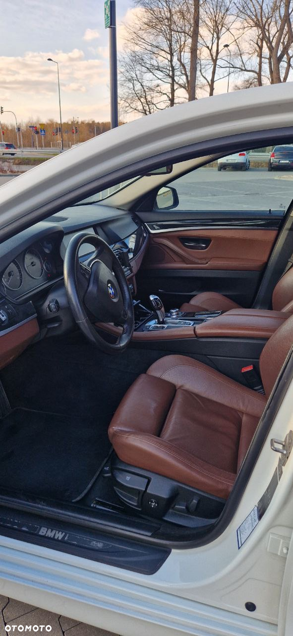 BMW Seria 5 - 23